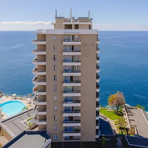 Duas Torres Funchal (Madeira)